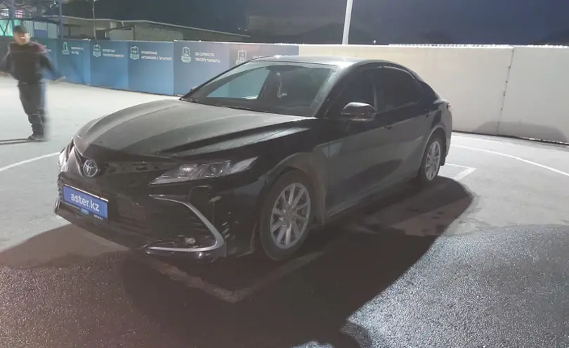 Toyota Camry 2021 года за 14 500 000 тг. в Шымкент