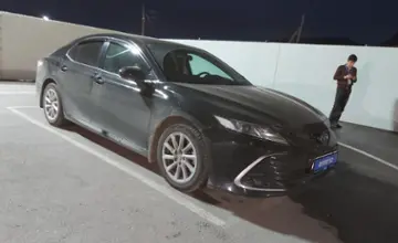 Toyota Camry 2021 года за 14 500 000 тг. в Шымкент фото 2