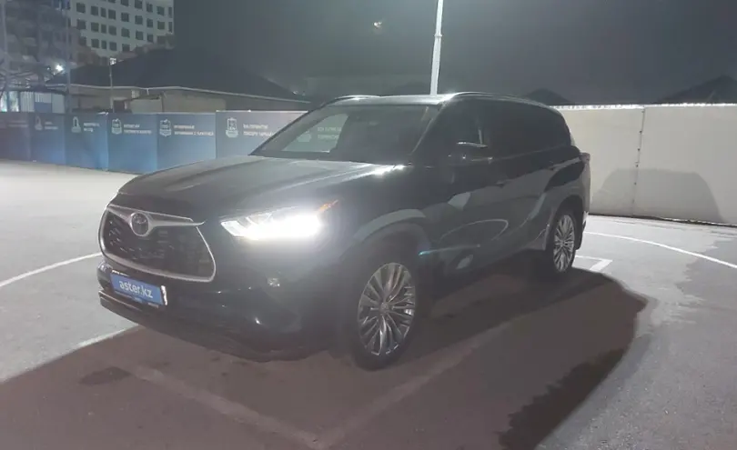 Toyota Highlander 2021 года за 20 000 000 тг. в Шымкент