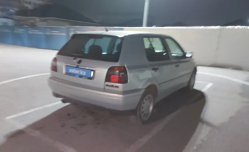 Volkswagen Golf 1996 года за 2 000 000 тг. в Шымкент фото 3