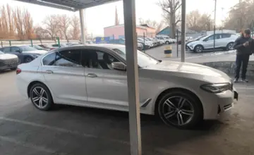 BMW 5 серии 2023 года за 25 000 000 тг. в Алматы фото 4