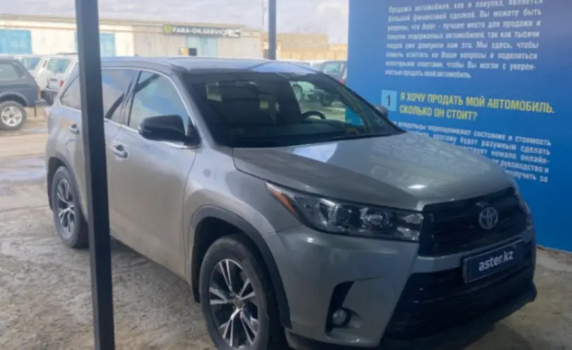 Toyota Highlander 2016 года за 17 000 000 тг. в Актау фото 3