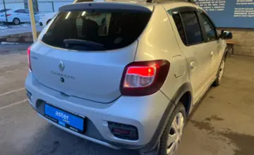 Renault Sandero 2015 года за 5 000 000 тг. в Алматы