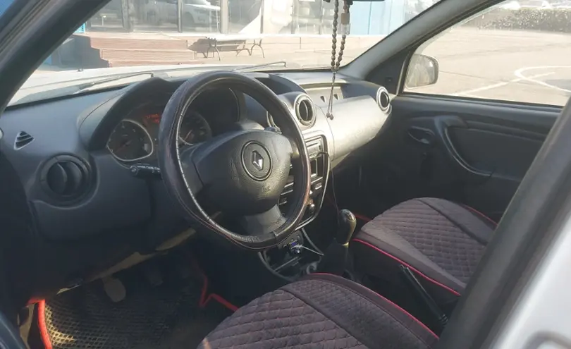Renault Duster 2015 года за 3 500 000 тг. в Алматы фото 5