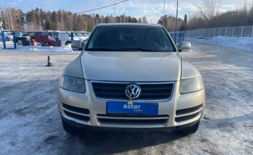 Volkswagen Touareg 2006 года за 4 500 000 тг. в Усть-Каменогорск фото 2