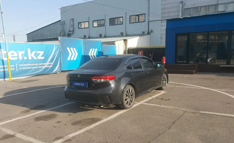 Toyota Corolla 2019 года за 8 500 000 тг. в Алматы фото 3