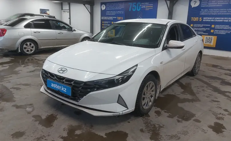 Hyundai Elantra 2021 года за 8 500 000 тг. в Астана