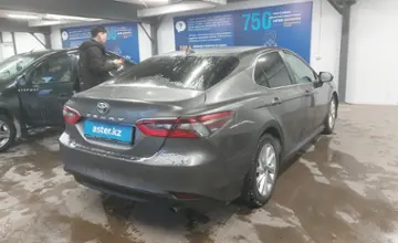 Toyota Camry 2022 года за 14 000 000 тг. в Астана фото 3