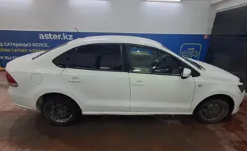 Volkswagen Polo 2013 года за 2 700 000 тг. в Астана фото 4