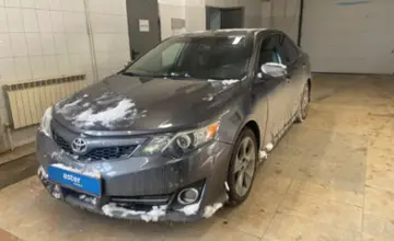 Toyota Camry 2014 года за 9 000 000 тг. в Актобе фото 3