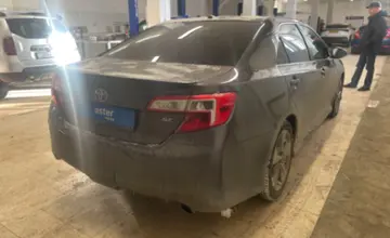 Toyota Camry 2014 года за 9 000 000 тг. в Актобе