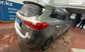 Kia Carens 2013 года за 6 500 000 тг. в Астана