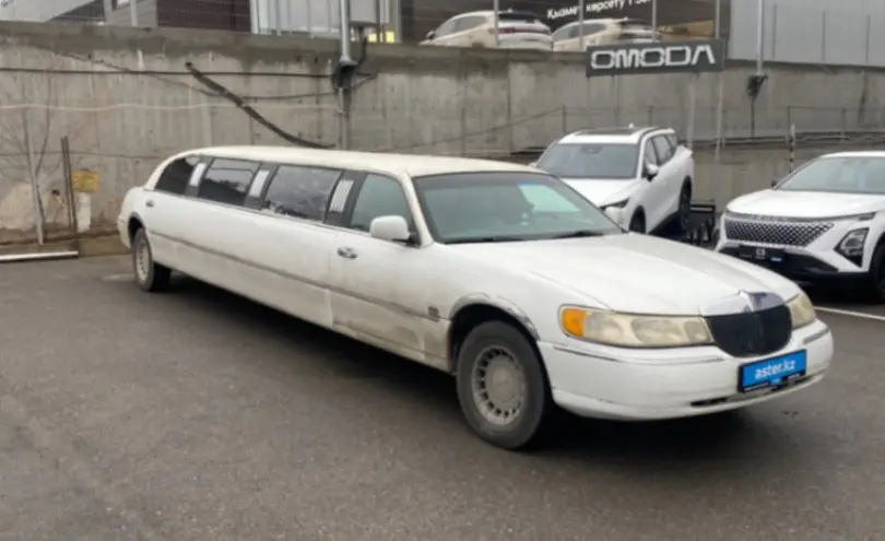 Lincoln Town Car 1999 года за 1 500 000 тг. в Шымкент фото 3