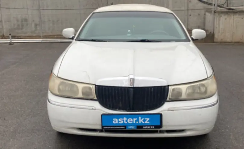 Lincoln Town Car 1999 года за 1 500 000 тг. в Шымкент фото 2