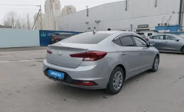 Hyundai Elantra 2019 года за 7 700 000 тг. в Шымкент фото 3
