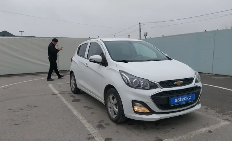 Chevrolet Spark 2022 года за 6 500 000 тг. в Шымкент фото 2