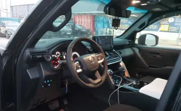 Toyota Land Cruiser 2021 года за 44 000 000 тг. в Шымкент фото 5