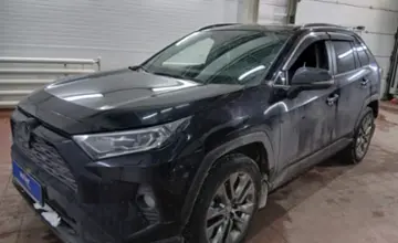 Toyota RAV4 2021 года за 18 500 000 тг. в Астана фото 1