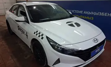 Hyundai Elantra 2021 года за 8 700 000 тг. в Астана фото 3