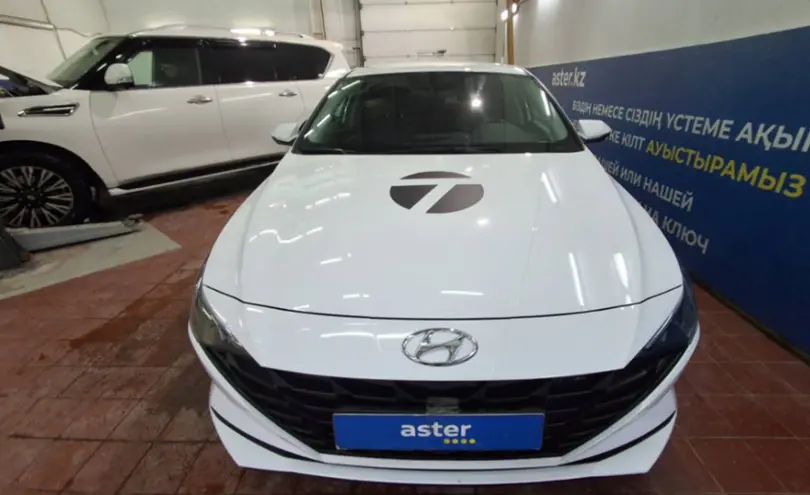 Hyundai Elantra 2021 года за 8 700 000 тг. в Астана фото 2
