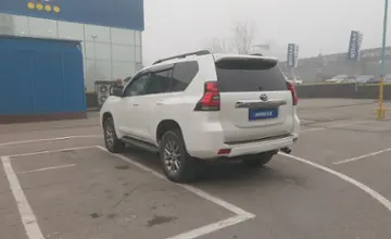 Toyota Land Cruiser Prado 2020 года за 28 490 000 тг. в Алматы фото 4