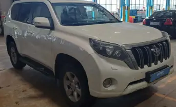 Toyota Land Cruiser Prado 2017 года за 19 500 000 тг. в Караганда фото 3