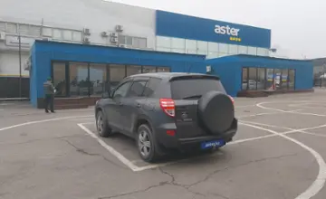 Toyota RAV4 2010 года за 7 000 000 тг. в Алматы фото 4