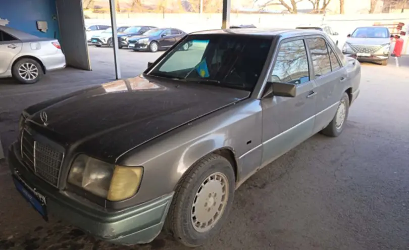Mercedes-Benz W124 1988 года за 1 500 000 тг. в Алматы