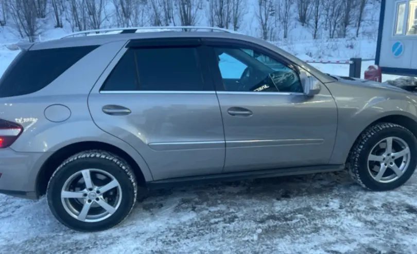 Mercedes-Benz M-Класс 2009 года за 9 900 000 тг. в Усть-Каменогорск фото 4