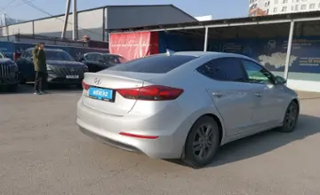 Hyundai Elantra 2018 года за 8 000 000 тг. в Шымкент фото 3