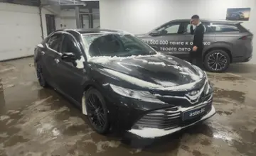 Toyota Camry 2019 года за 17 000 000 тг. в Астана фото 2