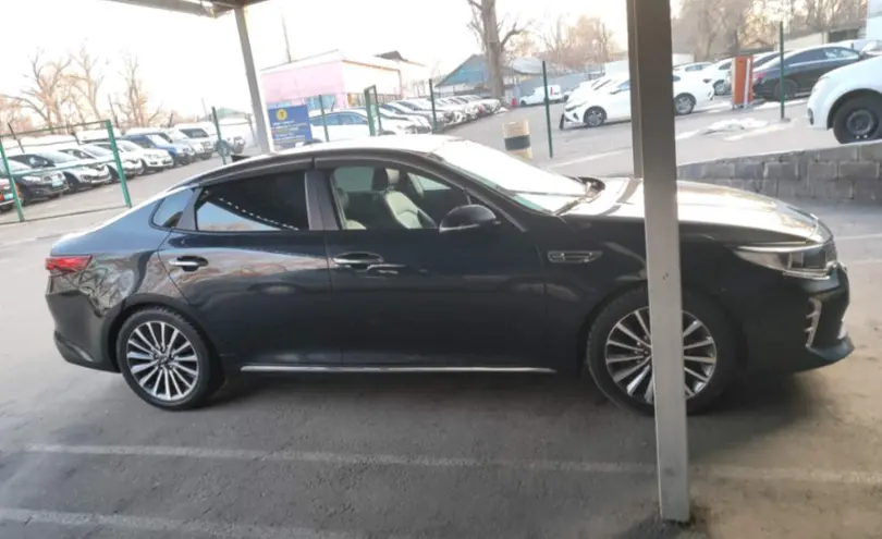 Kia K5 2019 года за 9 200 000 тг. в Алматы фото 4