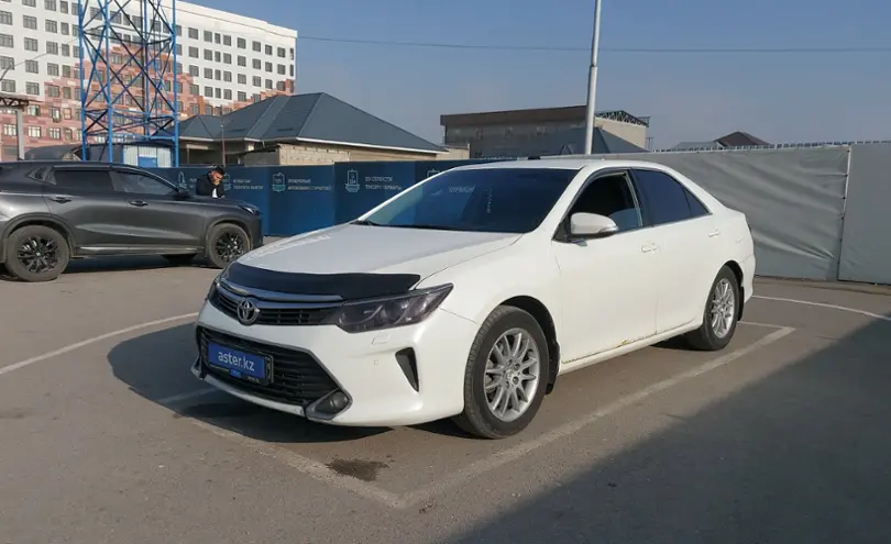 Toyota Camry 2015 года за 10 000 000 тг. в Шымкент