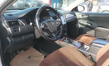 Toyota Camry 2015 года за 10 000 000 тг. в Шымкент фото 5