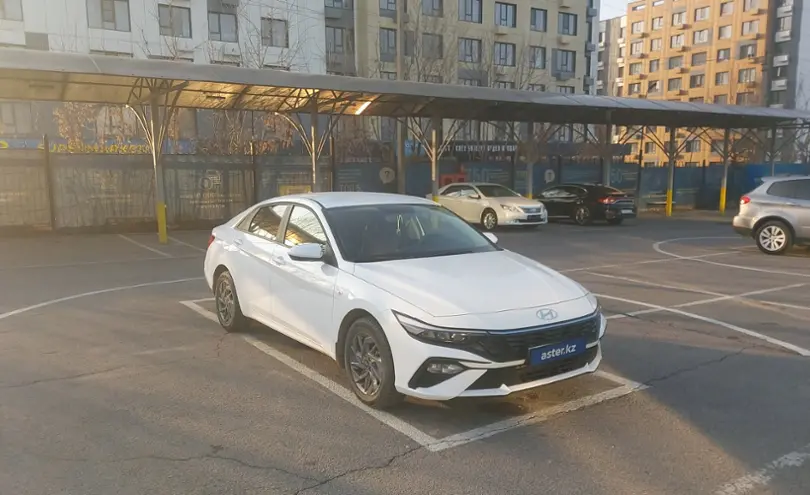 Hyundai Elantra 2024 года за 11 300 000 тг. в Алматы