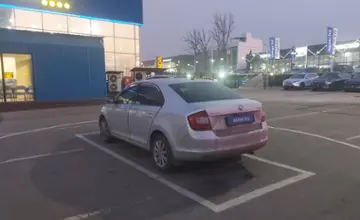 Skoda Rapid 2017 года за 4 000 000 тг. в Алматы фото 4