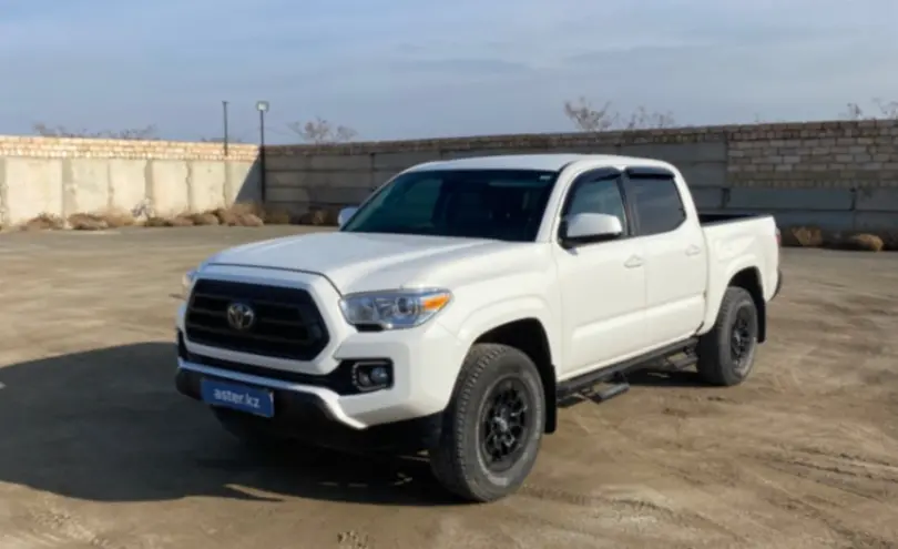 Toyota Tacoma 2023 года за 20 000 000 тг. в Актау