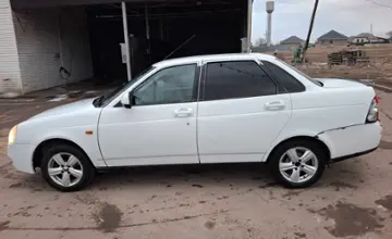 LADA (ВАЗ) Priora 2012 года за 1 300 000 тг. в Алматы фото 4