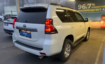 Toyota Land Cruiser Prado 2023 года за 28 700 000 тг. в Алматы
