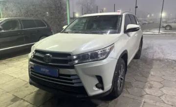 Toyota Highlander 2019 года за 18 700 000 тг. в Талдыкорган фото 1