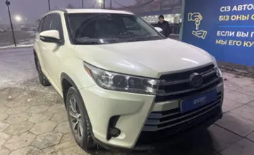 Toyota Highlander 2019 года за 18 700 000 тг. в Талдыкорган фото 3
