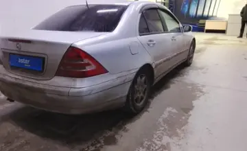 Mercedes-Benz C-Класс 2004 года за 3 500 000 тг. в Павлодар