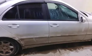 Mercedes-Benz C-Класс 2004 года за 3 500 000 тг. в Павлодар фото 4