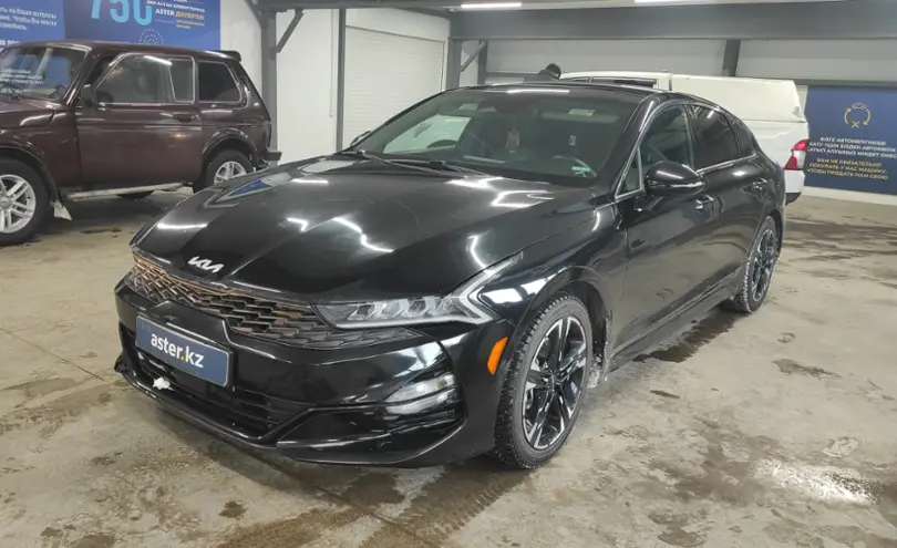 Kia K5 2022 года за 13 000 000 тг. в Астана