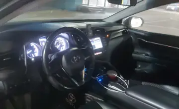 Toyota Camry 2018 года за 12 000 000 тг. в Алматы фото 5