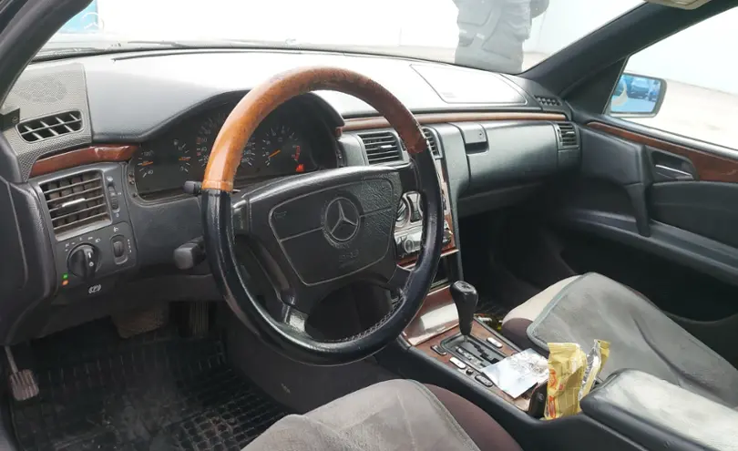 Mercedes-Benz E-Класс 1997 года за 3 000 000 тг. в Шымкент фото 5
