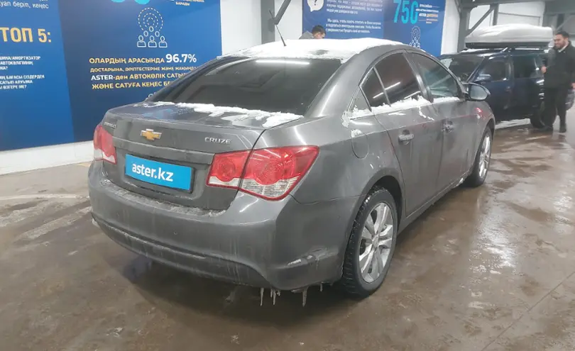 Chevrolet Cruze 2013 года за 4 000 000 тг. в Астана фото 3