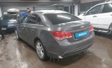 Chevrolet Cruze 2013 года за 4 000 000 тг. в Астана фото 4