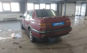 Volkswagen Vento 1993 года за 700 000 тг. в Астана фото 4
