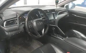 Toyota Camry 2018 года за 12 500 000 тг. в Астана фото 5